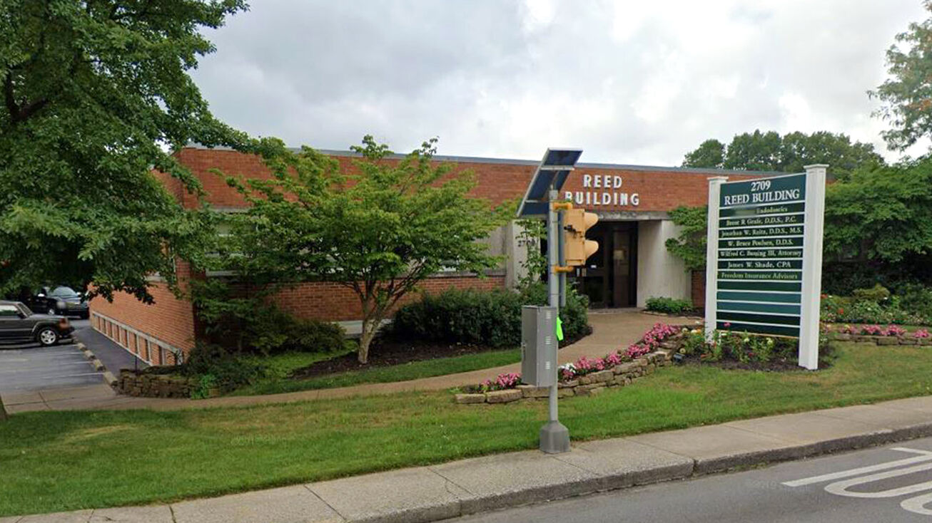 27012709 Washington Avenue, Evansville, IN 47714