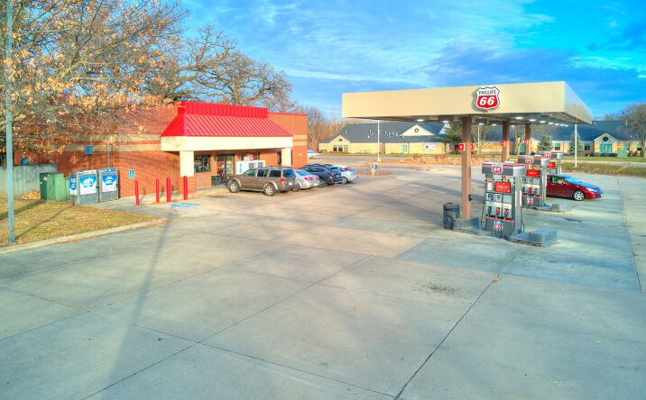 image of property at 3501 EP TRUE PKWY West Des Moines IA 50265-7687