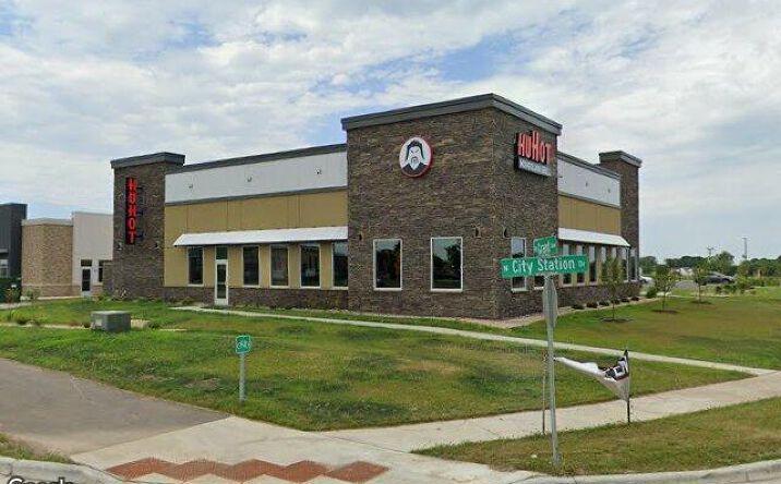 Pictures of Retail property located at 190 N Grand Ave, Sun Prairie, WI 53590 for sales - image #1