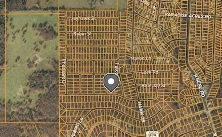 Pictures of Land property located at 1007 Peacock St, Horseshoe Bend, AR 72512 for sales - image #1