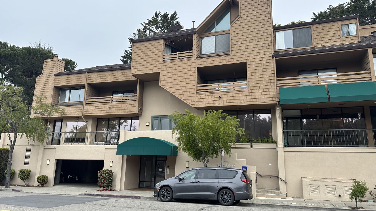 1900 Mountain Blvd, Oakland, CA 94611