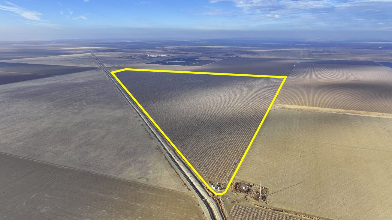 W Conejo Ave, Cantua Creek, CA 93608