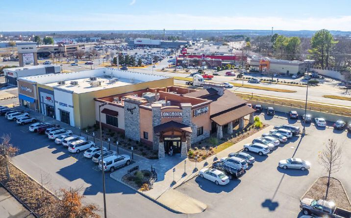 Pictures of Retail property located at 3911 McCain Blvd, North Little Rock, AR 72116 for comps - image #1