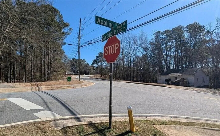 Pictures of Land property located at 5305 Sycamore Rd, Sugar Hill, GA 30518 for sales - image #1