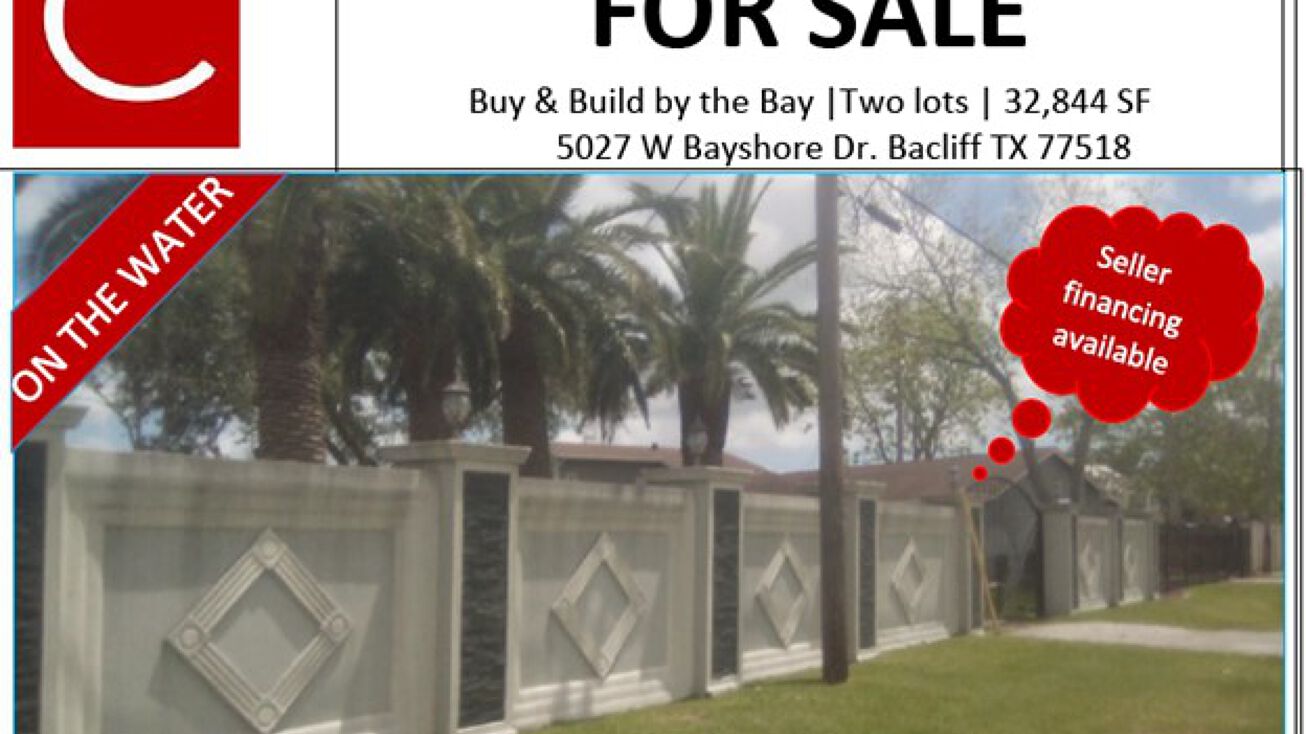 5027 W Bayshore Dr, Bacliff, TX 77518