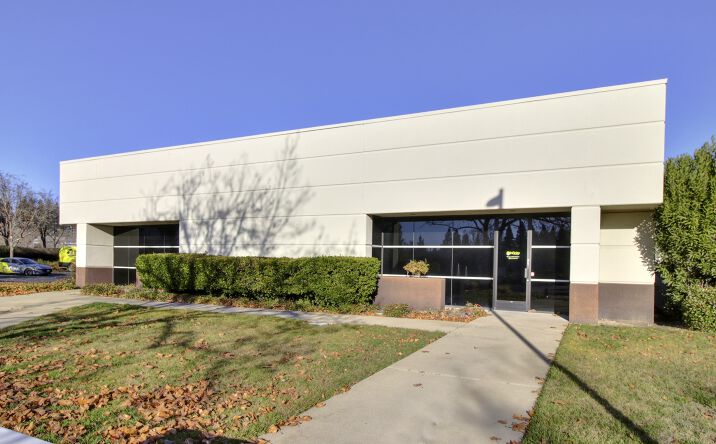 Pictures of Office property located at 3855 Atherton Rd, Rocklin, CA 95765 for comps - image #1