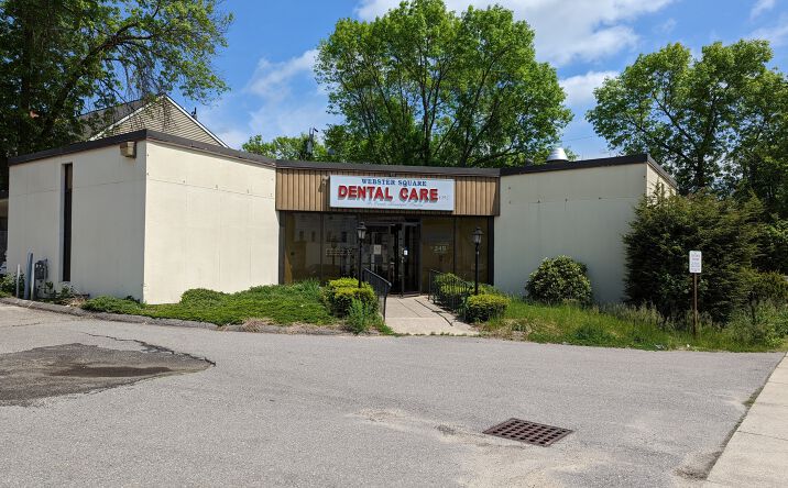 image of property at 394 WATER ST Fitchburg MA 01420-5602