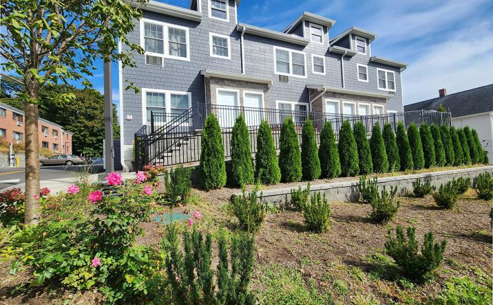 Pictures of Multifamily property located at 108 N Kensico Ave, White Plains, NY 10604 for sales - image #1