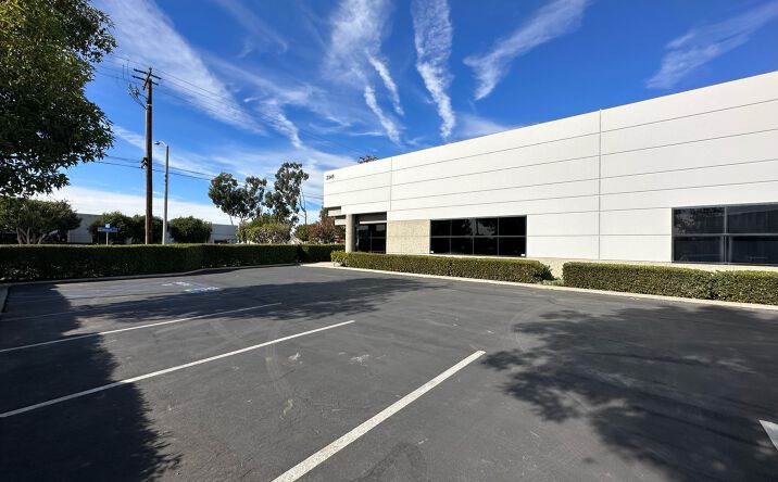 2345 N Glassell St, Orange, CA 92865 | Crexi.com