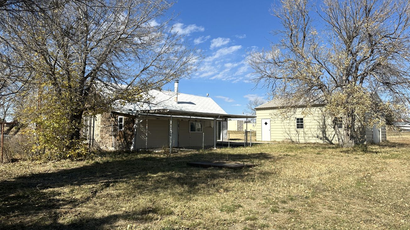 3719 Longhorn Rd, Kimball, NE 69145