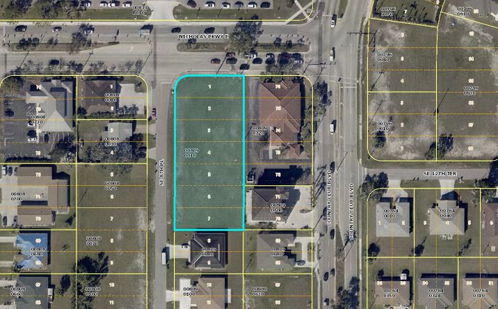 Pictures of Land property located at 1207 SE 8th Pl, Cape Coral, FL 33990 for sales - image #1