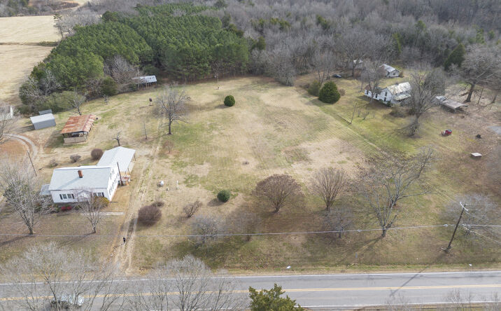 Pictures of Land, Mixed Use, Multifamily, Retail property located at 678 Turnersburg Hwy, Statesville, NC 28625 for sales - image #1