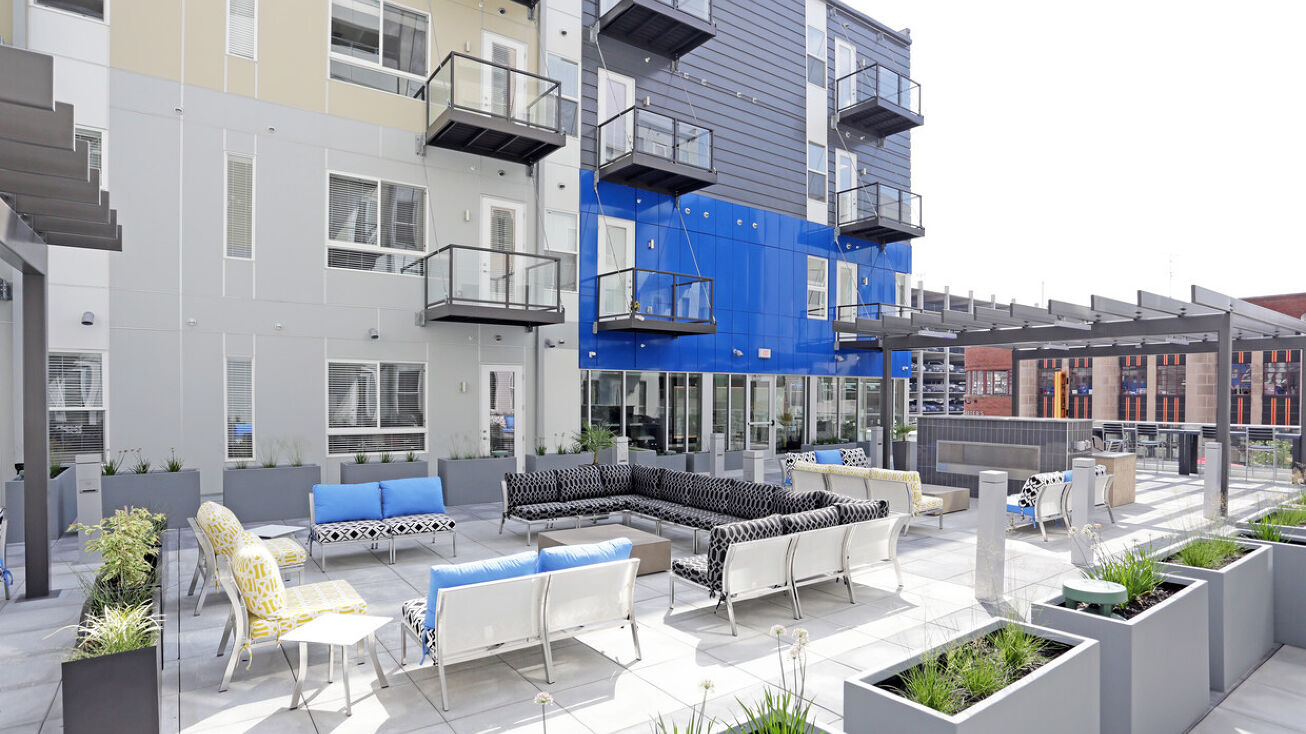 915 Mulberry St, Des Moines, IA 50309