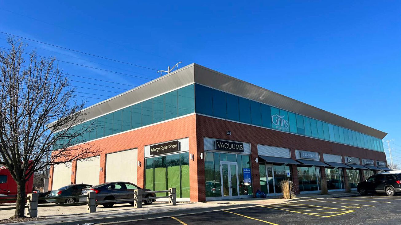 332 Skokie Valley Road, Highland Park, IL 60035