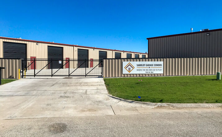 Pictures of Special Purpose property located at NEC 119th & 21st, Wichita, KS 67205 for sales - image #1