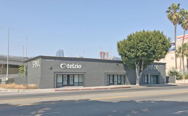 Pictures of Retail property located at 911 W Washington Blvd, Los Angeles, CA 90015 for sales - image #1