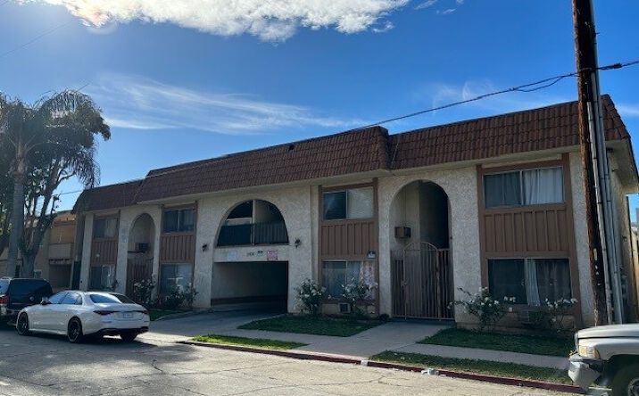 Pictures of Multifamily property located at 1416 N Spurgeon Street, Santa Ana, CA 92701 for sales - image #1