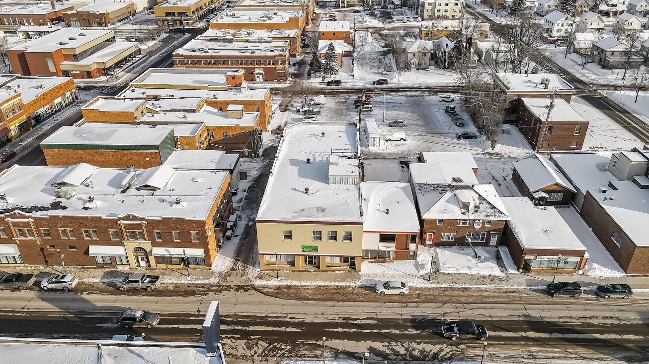 2012 1st Ave, Hibbing, MN 55746