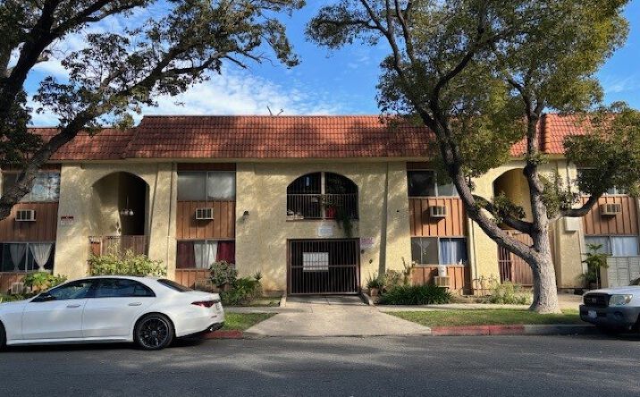 Pictures of Multifamily property located at 717 N Garfield Street, Santa Ana, CA 92701 for sales - image #1