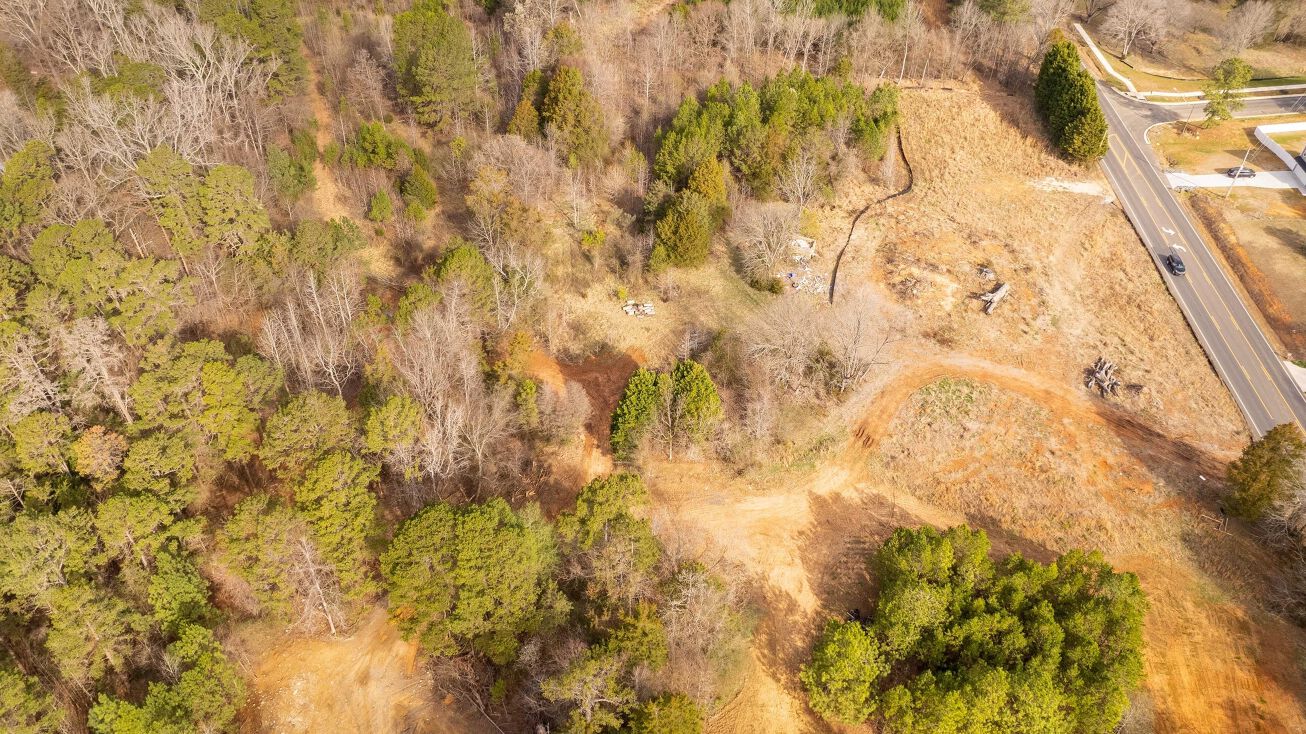 3061 Sam Newell Rd, Matthews, NC 28105