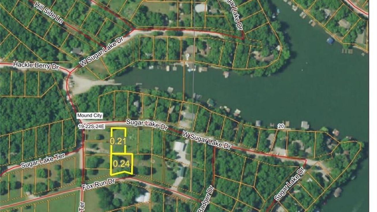 434 W Sugarlake Drive, Mound City, KS 66056