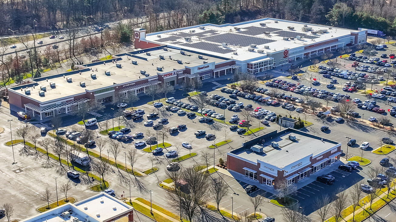 1065 Kennedy Rd, Windsor, CT 06095