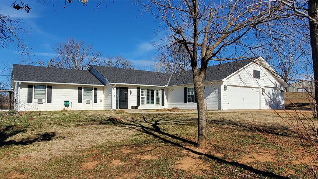 7301 Moonlight Dr, Norman, OK 73026