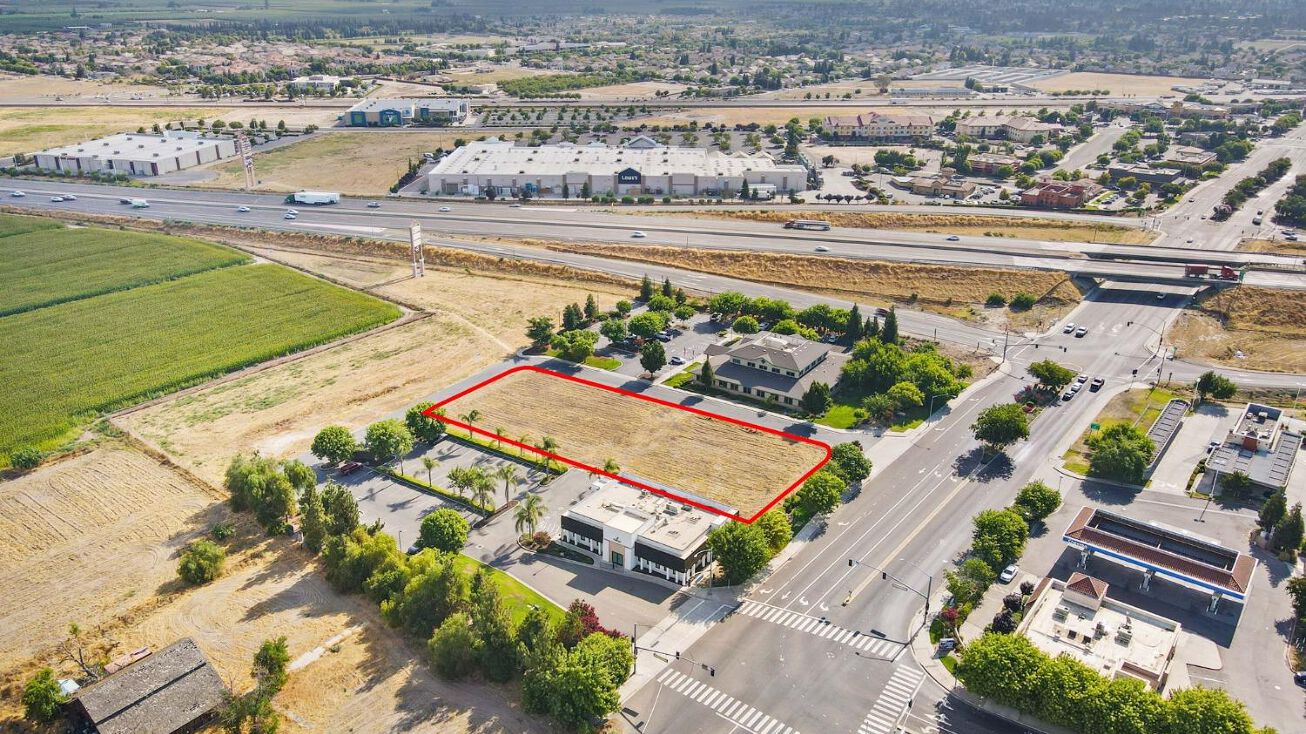 3301 W Monte Vista Ave, Turlock, CA 95380