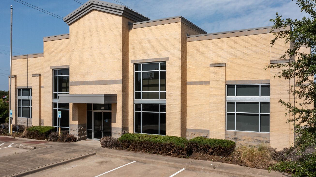 2205 Lakeview Pkwy, Rowlett, TX 75088