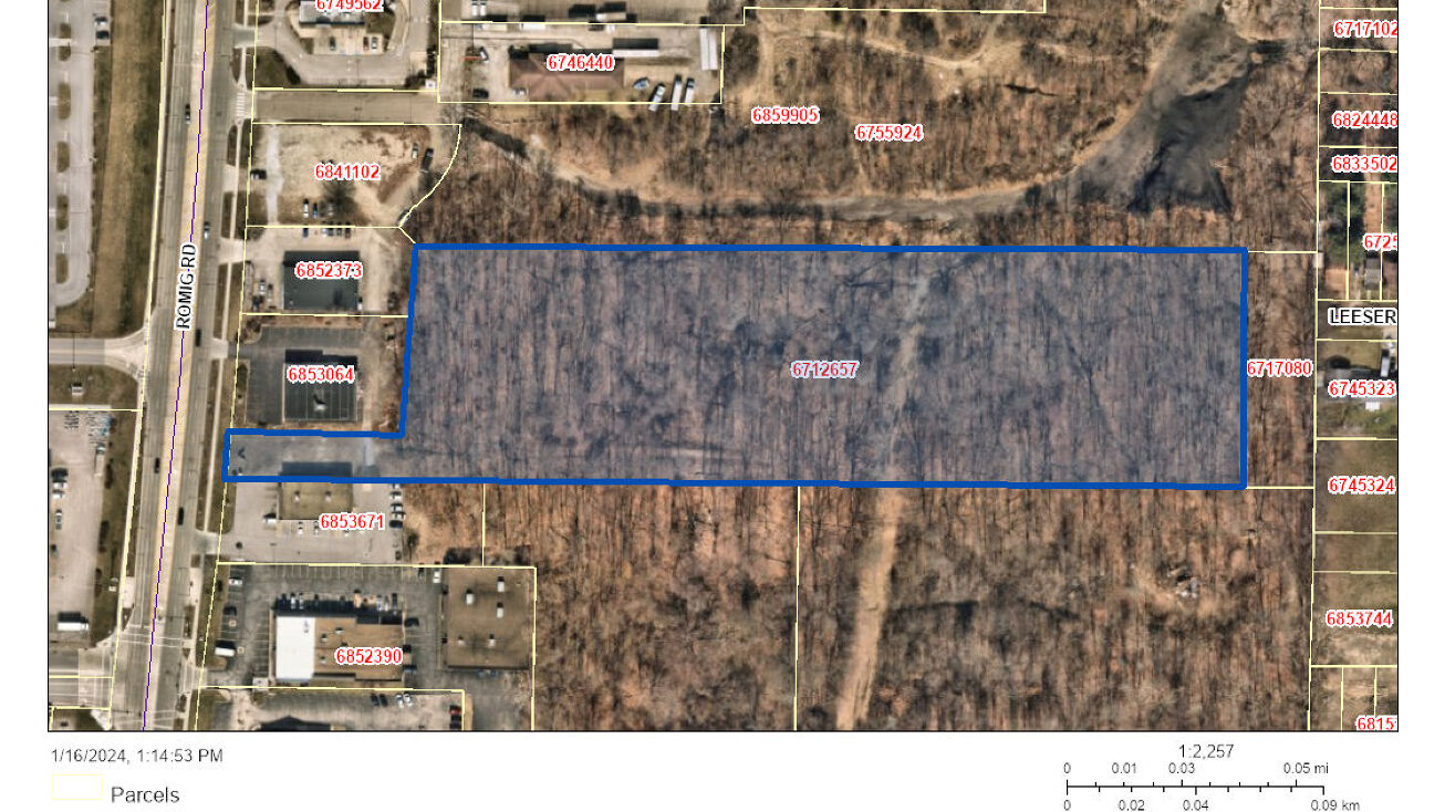 V/L Romig Rd, Akron, OH 44320