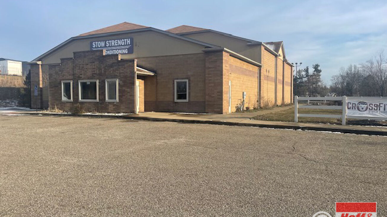 4111 Hudson Dr, Stow, OH 44224