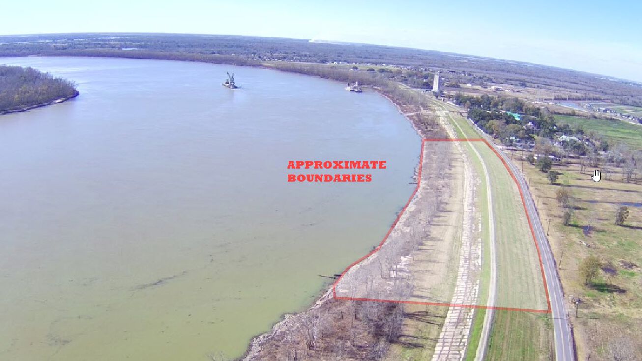 40136 LA942, Darrow, LA 70725