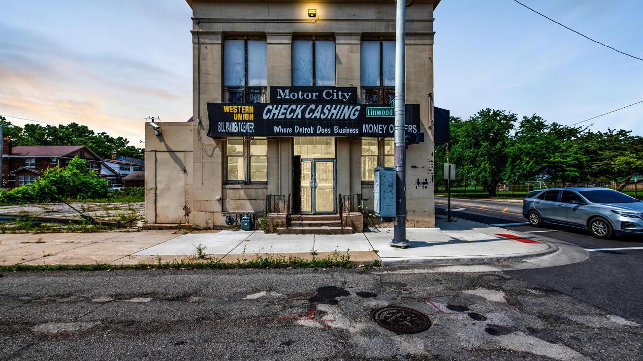 9137 Linwood St, Detroit, MI 48206