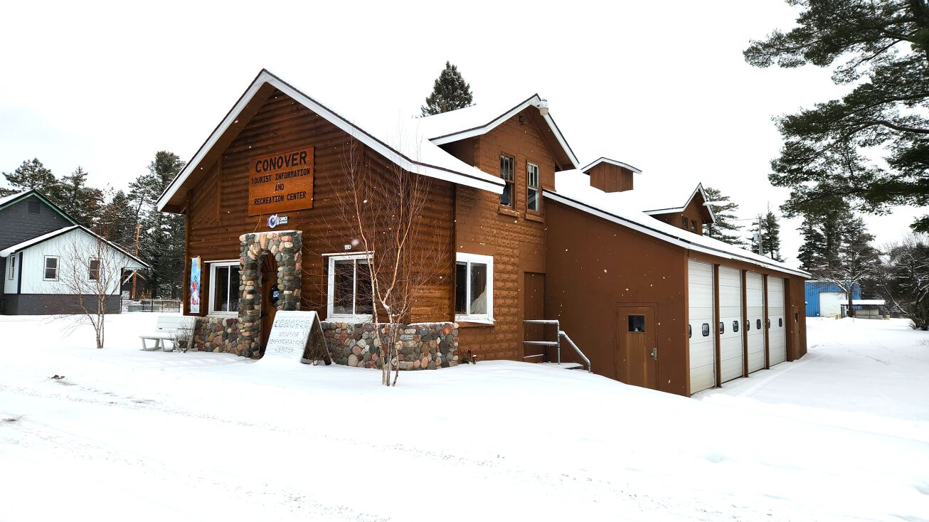 428 Hwy 45, Conover, WI 54519