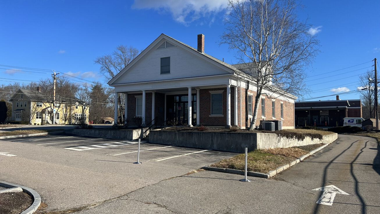 289 Boston Post Rd, Wayland, MA 01778