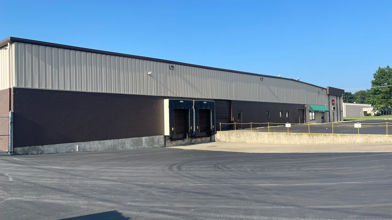 5959 Angola Rd, Toledo, OH 43615