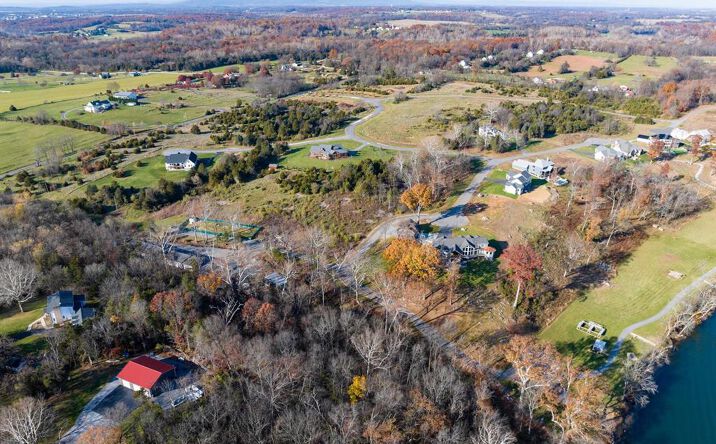 Pictures of Land property located at 888 Whitings Neck Rd, Martinsburg, WV 25405 for sales - image #1