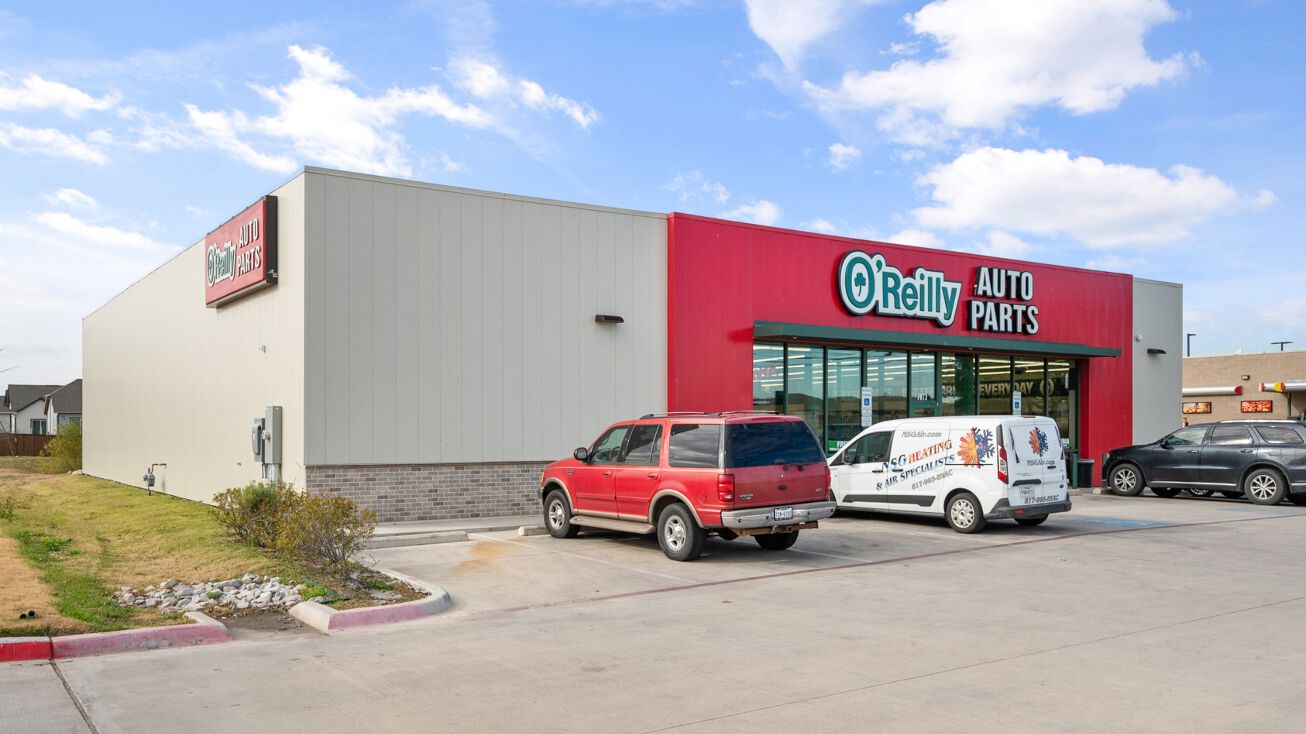 7073 Boat Club Rd, Fort Worth, TX 76179