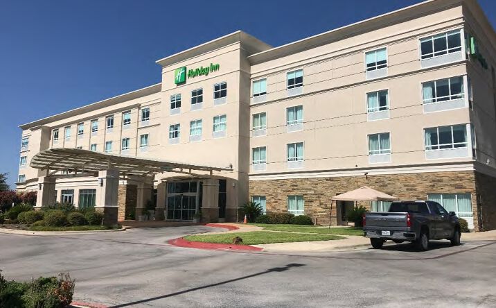 Pictures of Hospitality property located at 300 E Central Texas Expy, Killeen, TX 76541 for sales - image #1