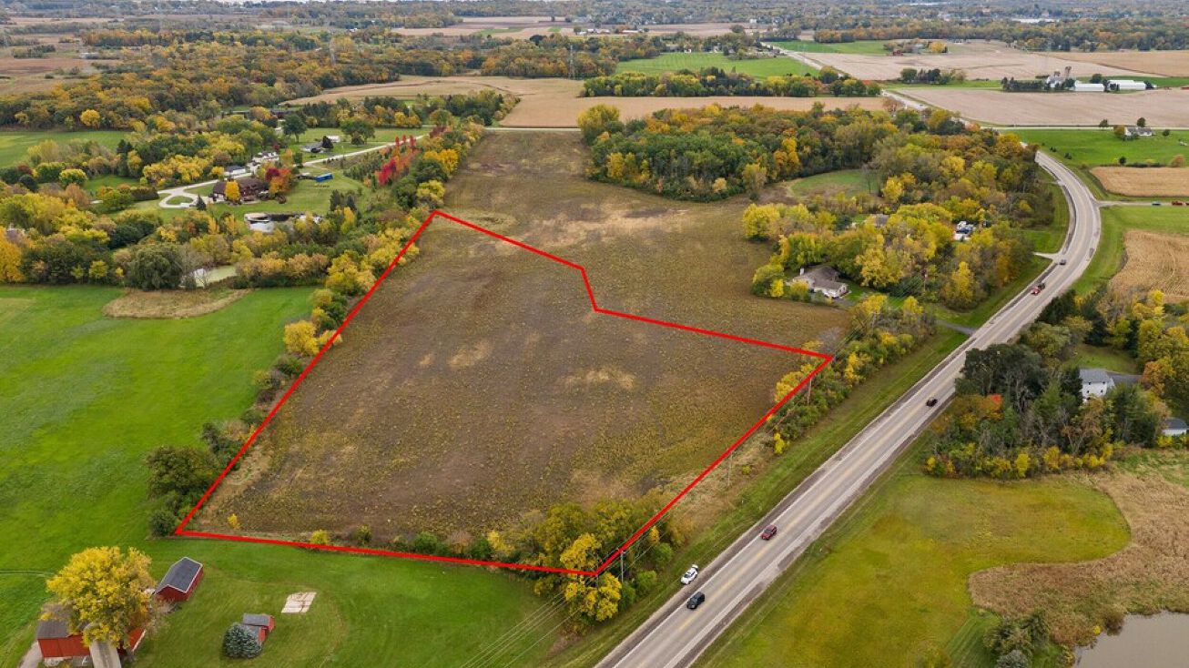 Lt1 Racine Ave, Muskego, WI 53150