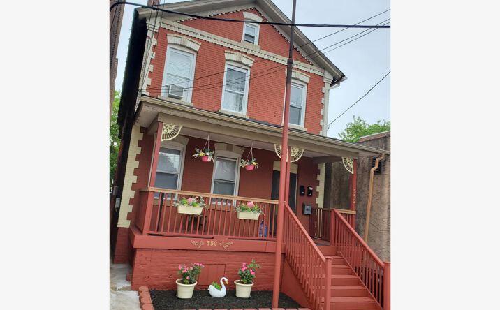Pictures of Mixed Use, Multifamily, Office, Retail, Special Purpose property located at 552 Valley Brook Ave, Lyndhurst, NJ 07071 for sales - image #1