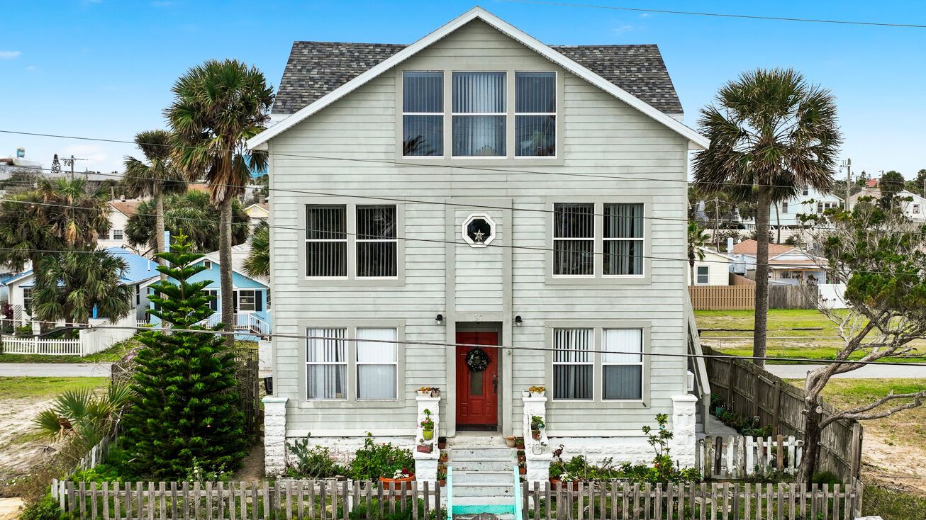 30 S Grandview Ave, Daytona Beach, FL 32118