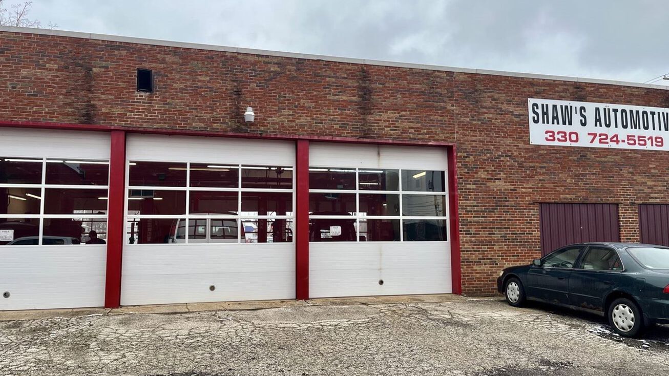 1244 S Arlington St, Akron, OH 44306