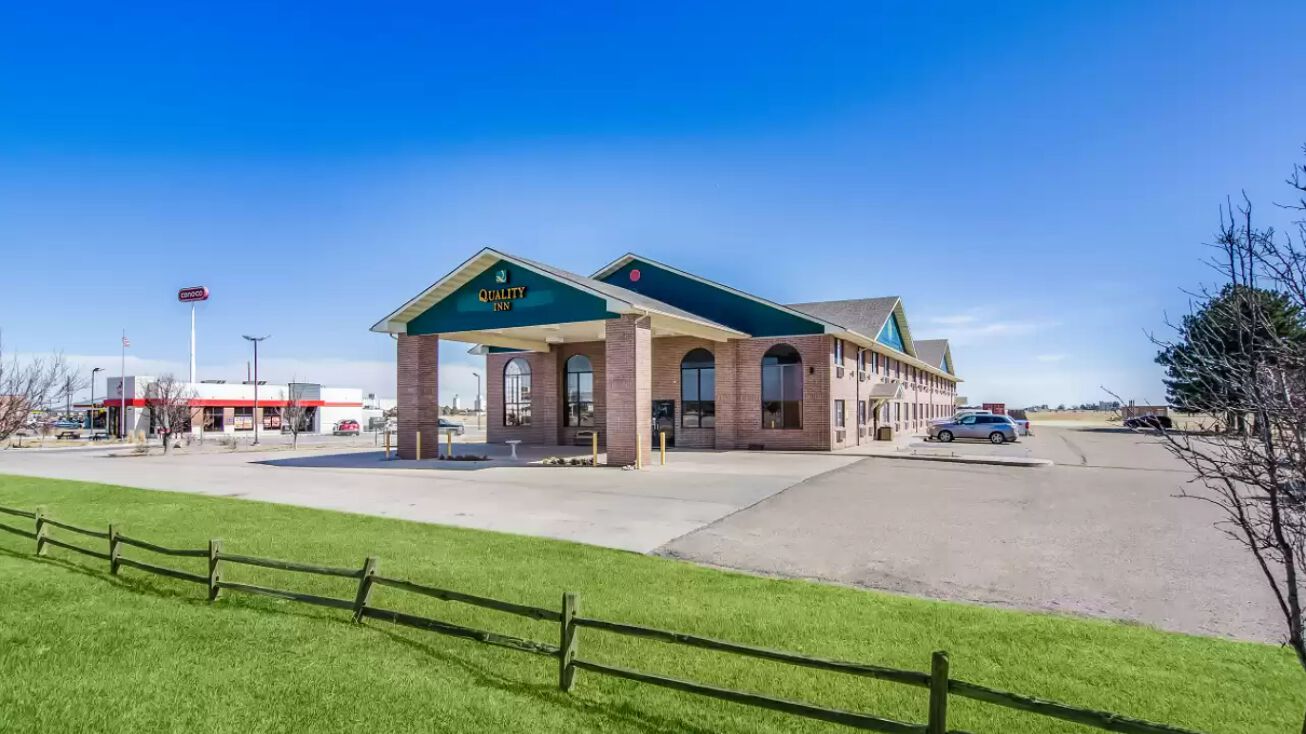 2519 Enterprise Rd, Goodland, KS 67735