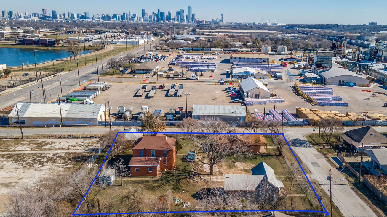 2909 Manila Rd, Dallas, TX 75212