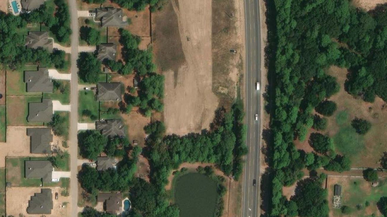 29245 Nichols Sawmill Rd, Magnolia, TX 77355