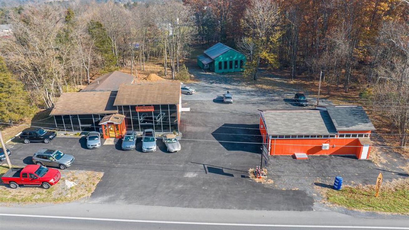 4563 Middleway Pike, Kearneysville, WV 25430