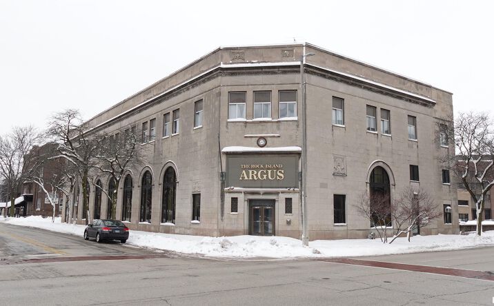 Pictures of Office property located at 1728 4TH Avenue, Rock Island, IL 61201 for sales - image #1