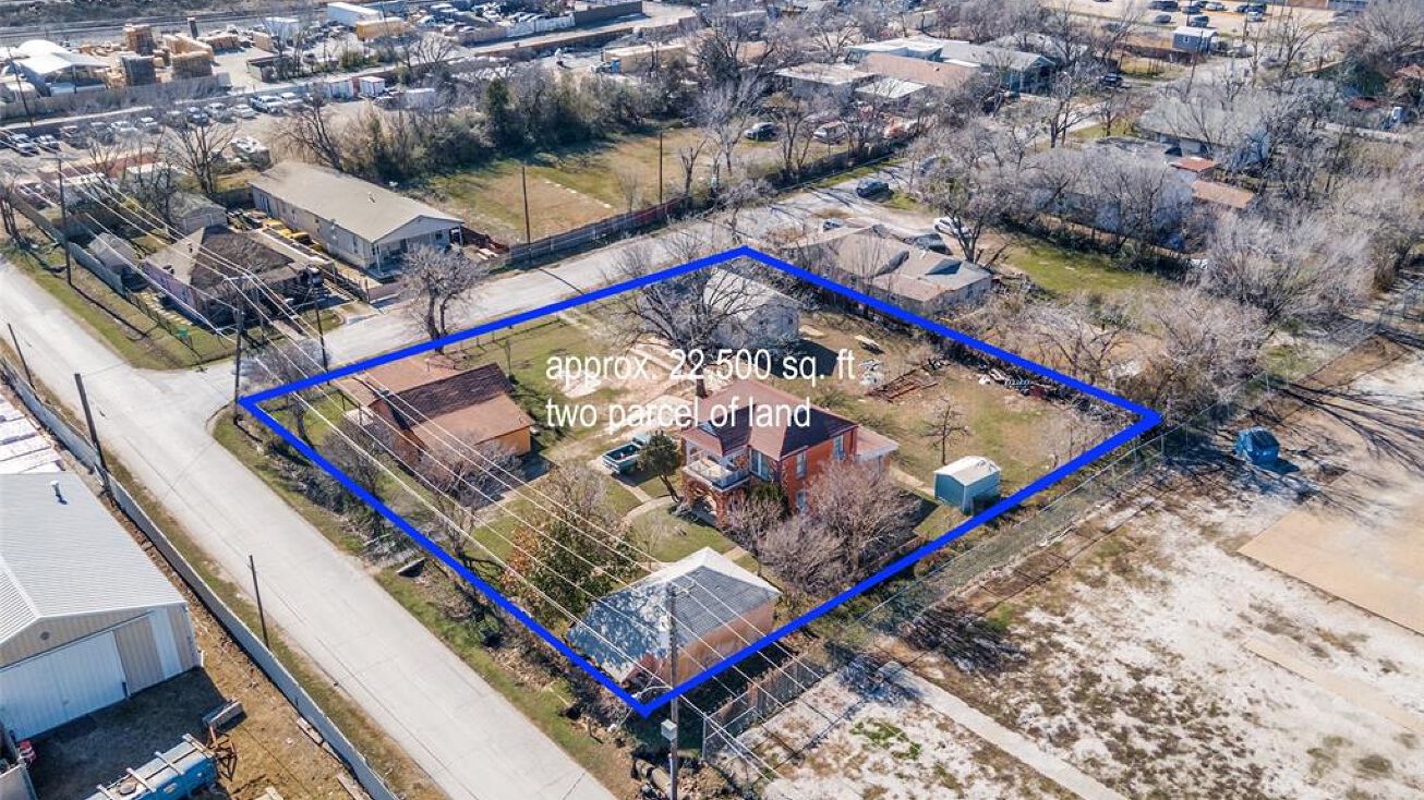 2909 Manila Road, Dallas, TX 75212