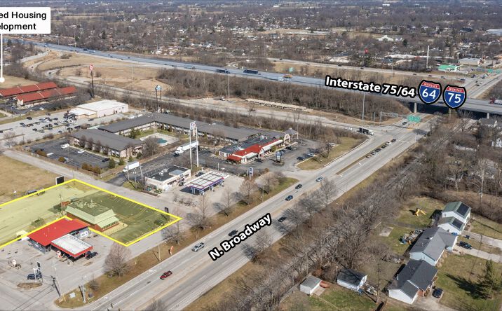 Pictures of Retail property located at 1951 N Broadway, Lexington, KY 40505 for sales - image #1